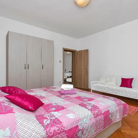 Apartamento Mirjana & Ivo *