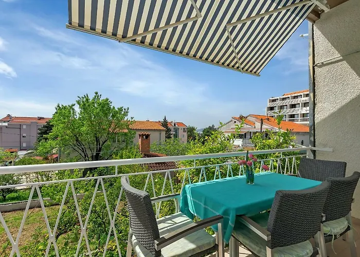 Apartman Mirjana & Ivo *